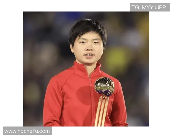 足球明星长发型女生的时尚潮流与造型灵感分享